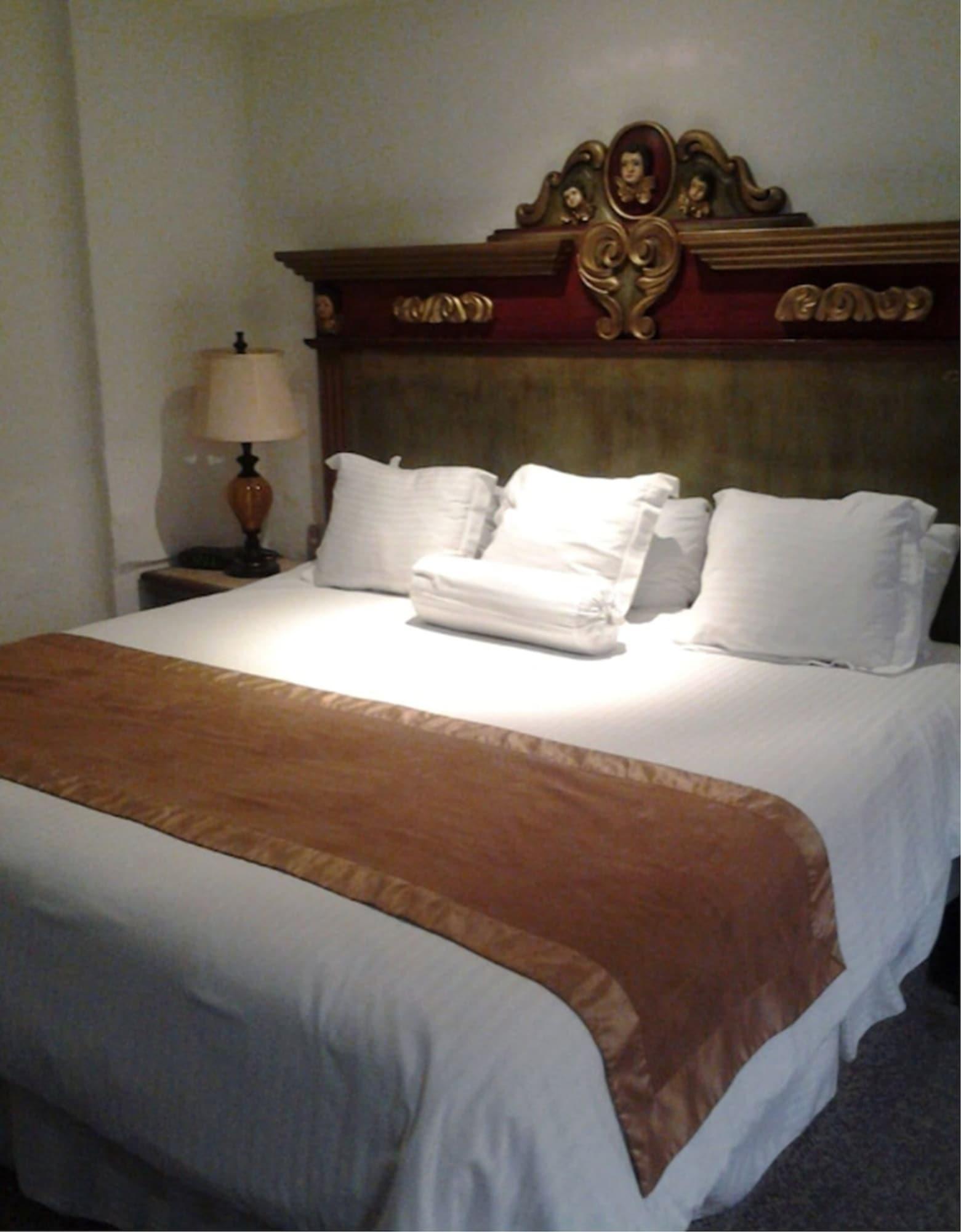 Howard Johnson By Wyndham Morelia Calle Real Dış mekan fotoğraf