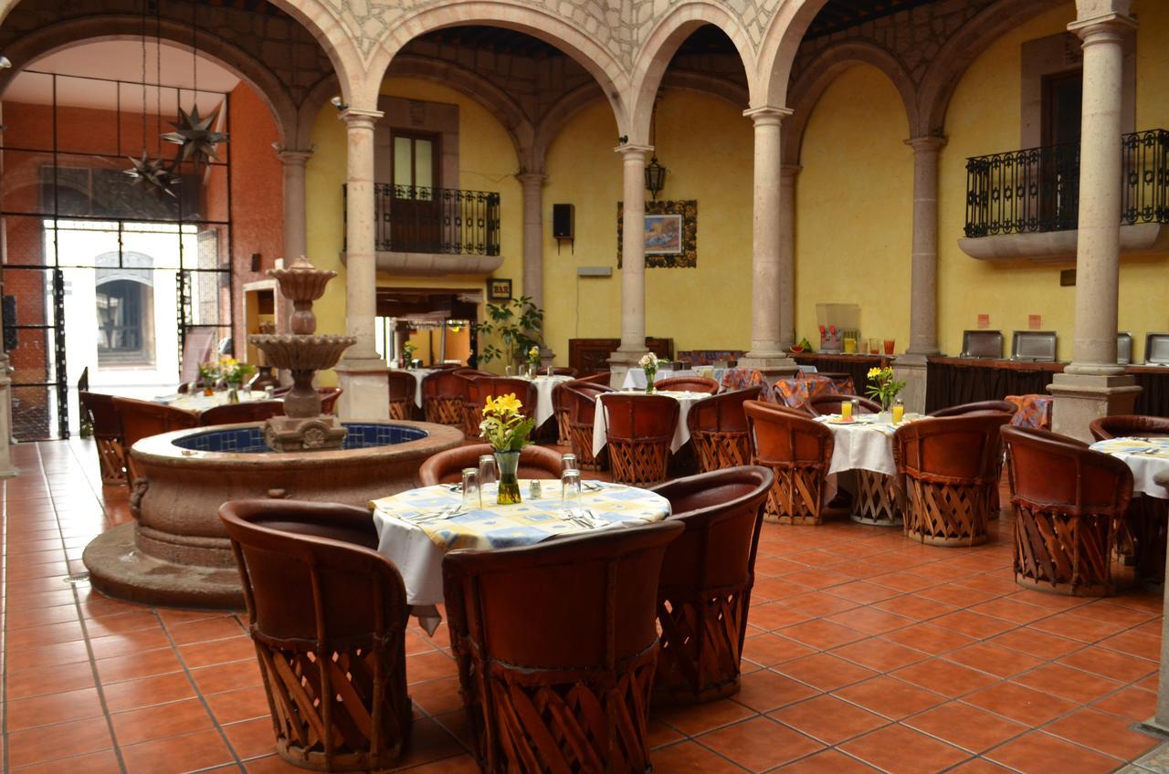 Howard Johnson By Wyndham Morelia Calle Real Dış mekan fotoğraf